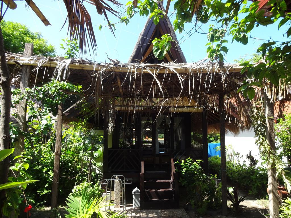 Ana Warung & Bungalows Gili Meno Exteriér fotografie