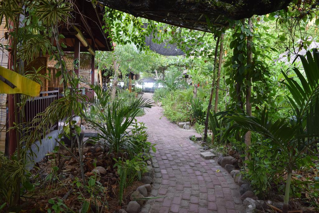 Ana Warung & Bungalows Gili Meno Exteriér fotografie